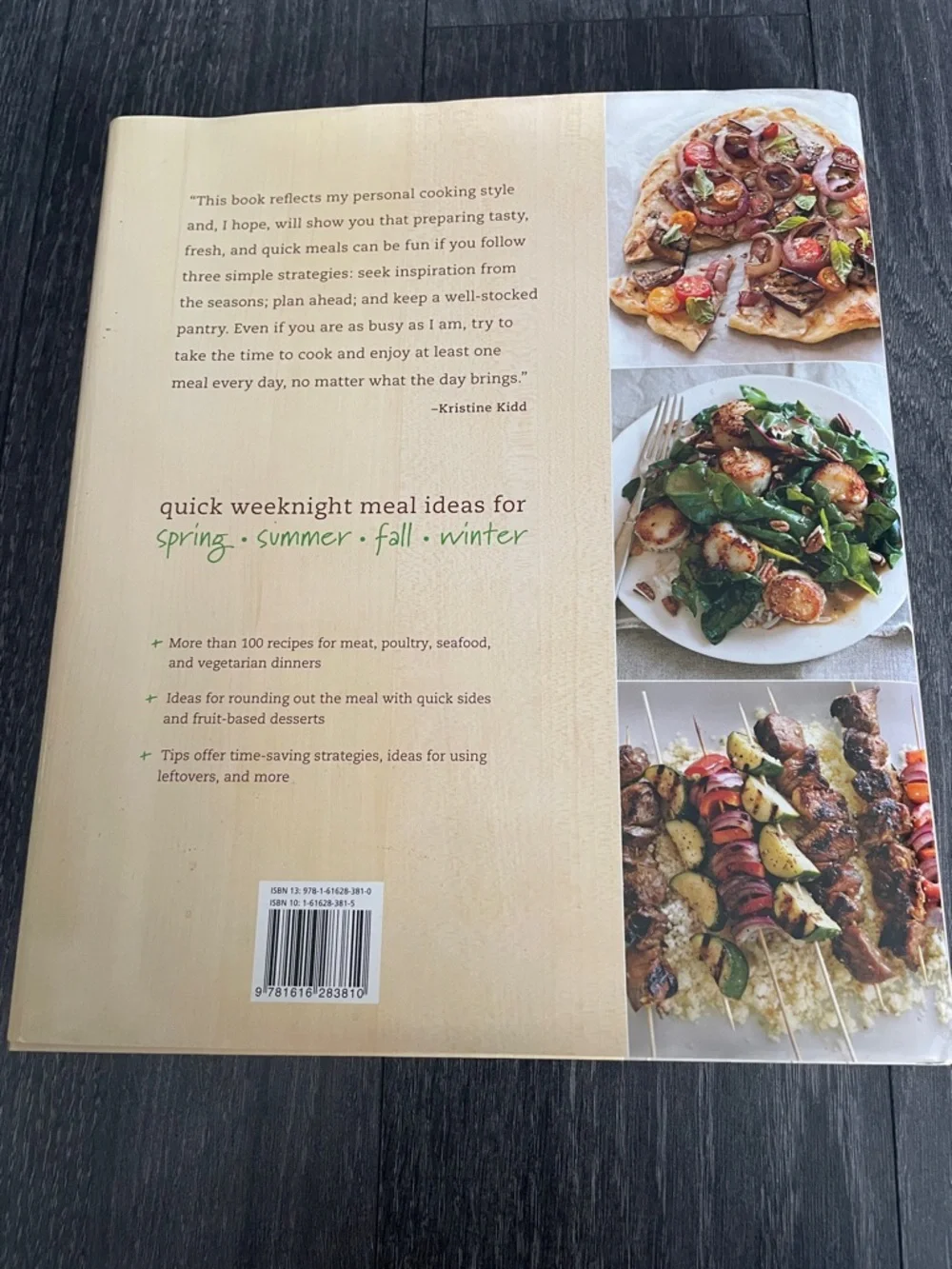 Williams-Sonoma Fresh + Fast Weeknight Cookbook — Green & White Cover